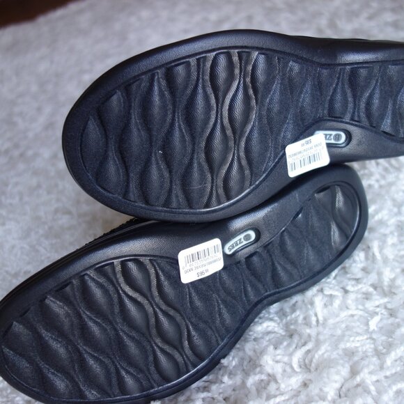 BZEES  LifeStride Women's Poppyseed Loafer - size 6M - NEW - Picture 8 of 9